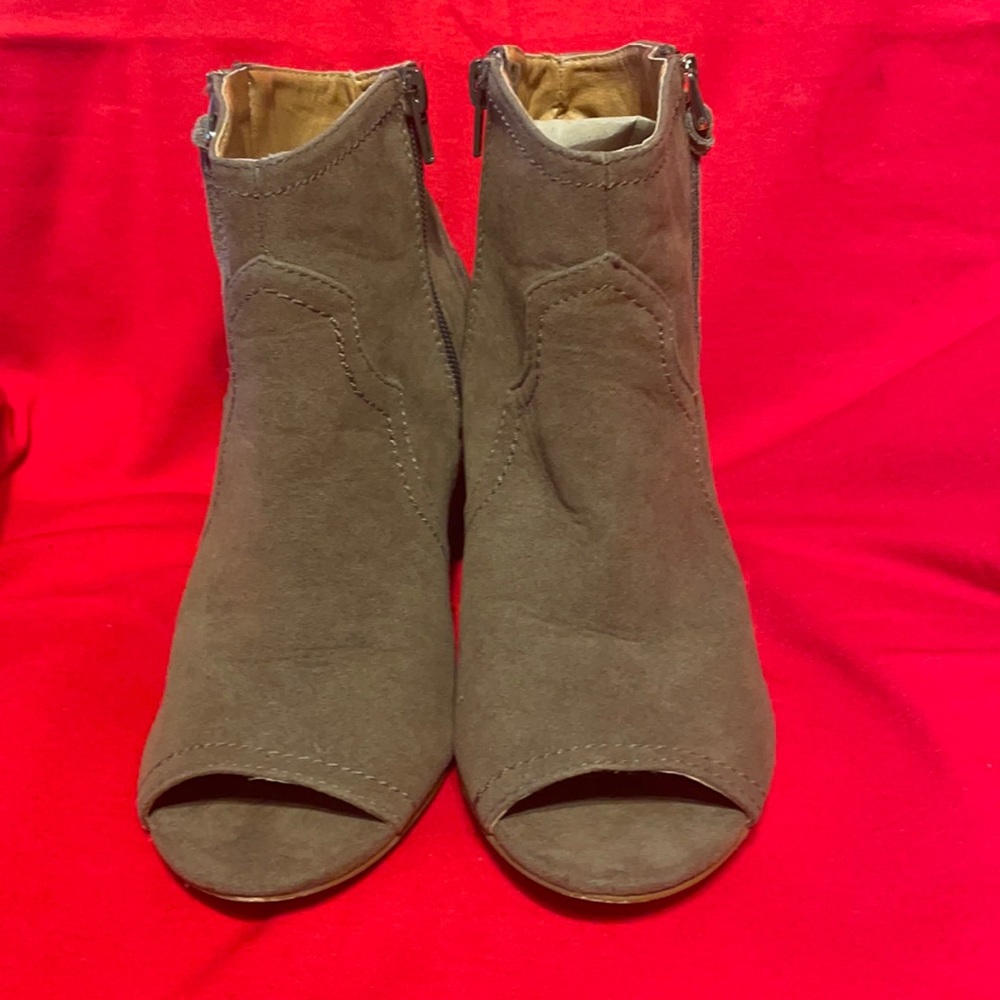 XOXO peep toes booties